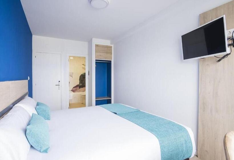 اتاق استاندارد با چشم‌انداز دریا, Alda Coruñamar