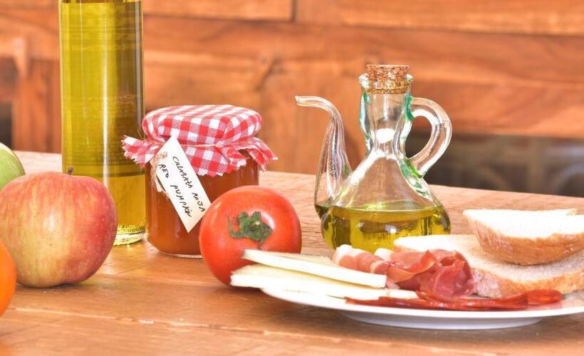 Номер Стандарт, Hostal Girona