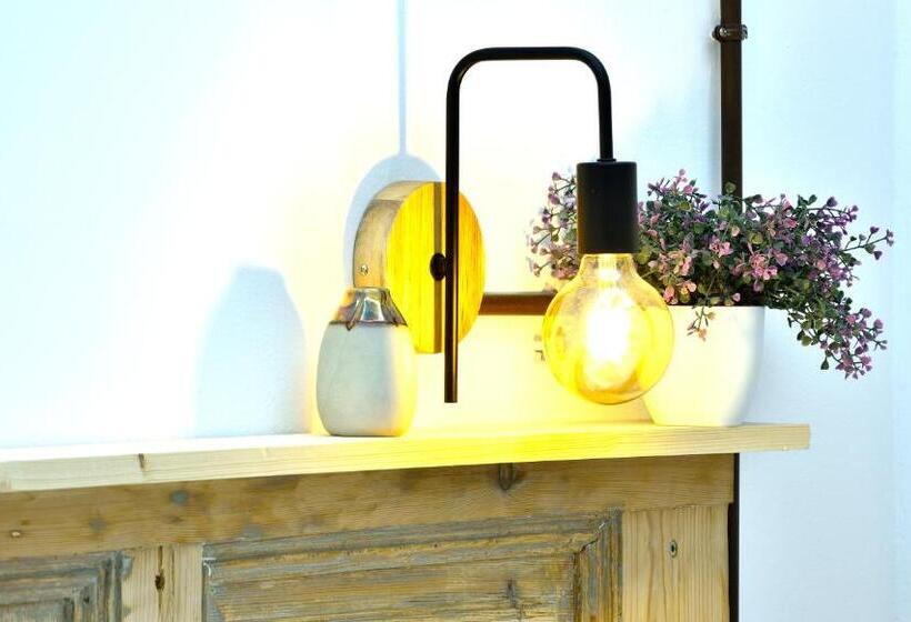 Номер Стандарт Индивидуальный, Hostal Girona