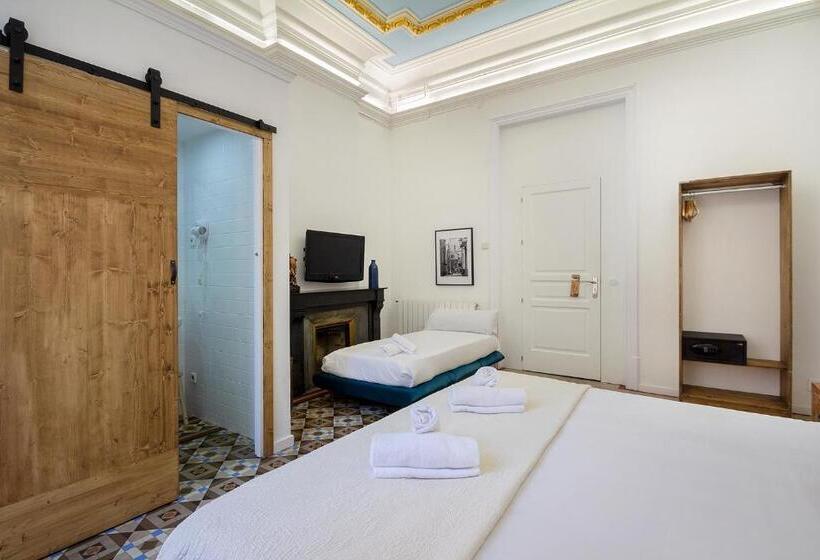 Трехместный Номер Superior, Hostal Girona