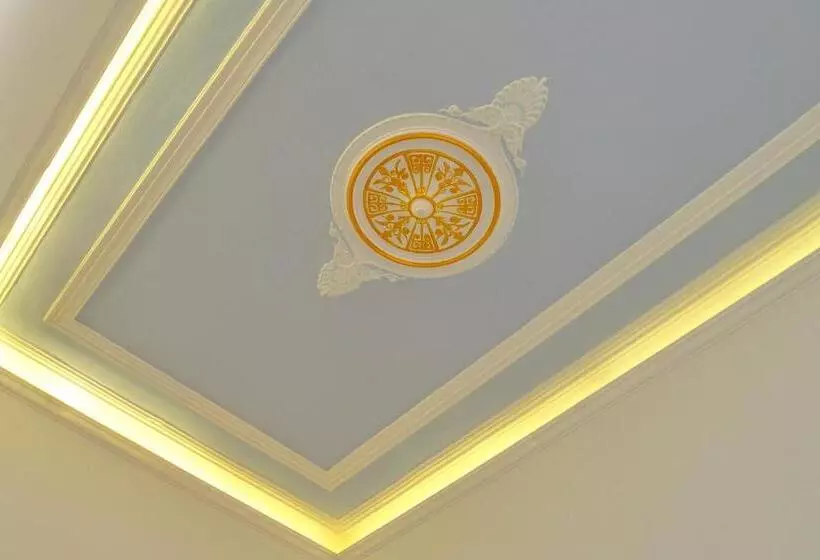 اتاق استاندارد با سرویس بهداشتی مشترک, Hostal Girona