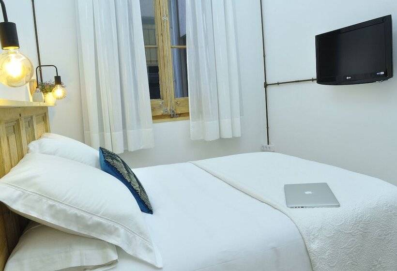 Номер Стандарт Индивидуальный, Hostal Girona