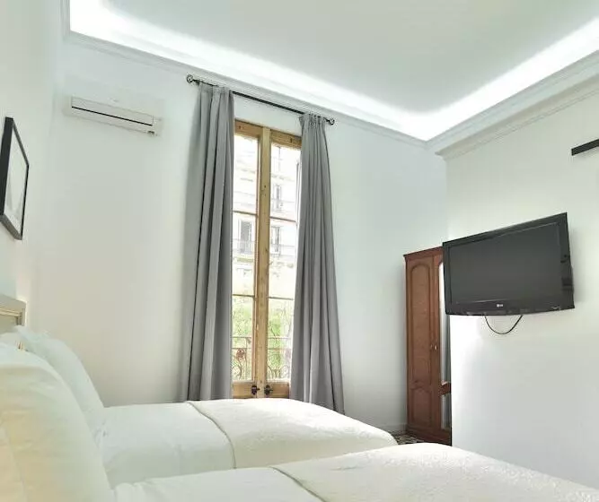 اتاق سوپریور با بالکن, Hostal Girona