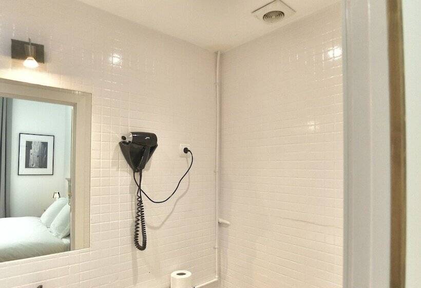 Номер Superior с Балконом, Hostal Girona