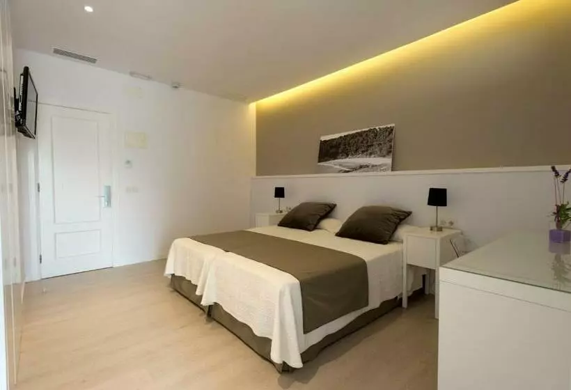 Camera Standard, Hostal La Palma