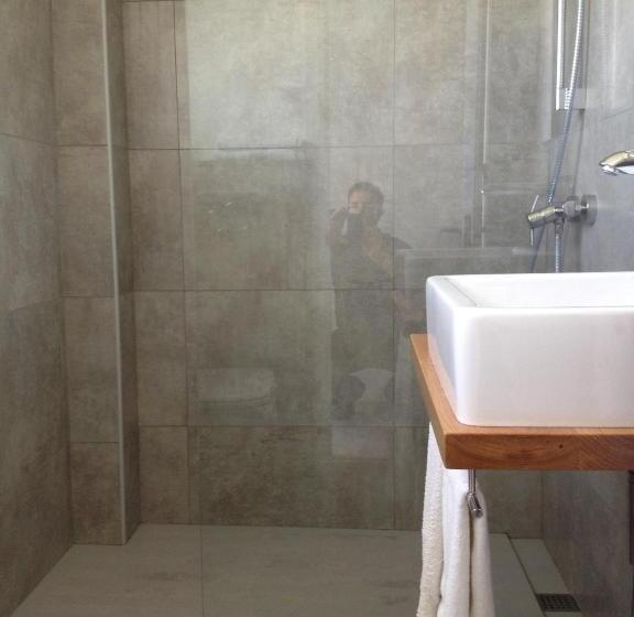 スタンダードルーム, Hostal La Palma