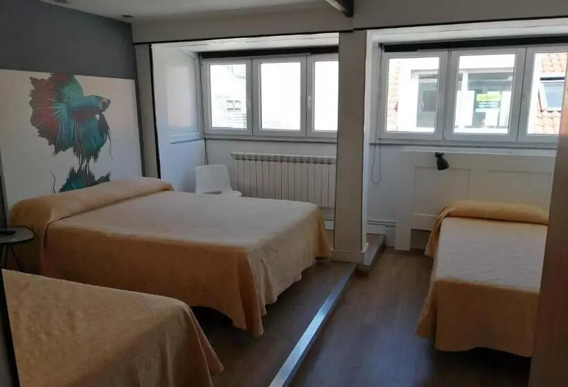 Camera Quadrupla Economy, Hostal Mara