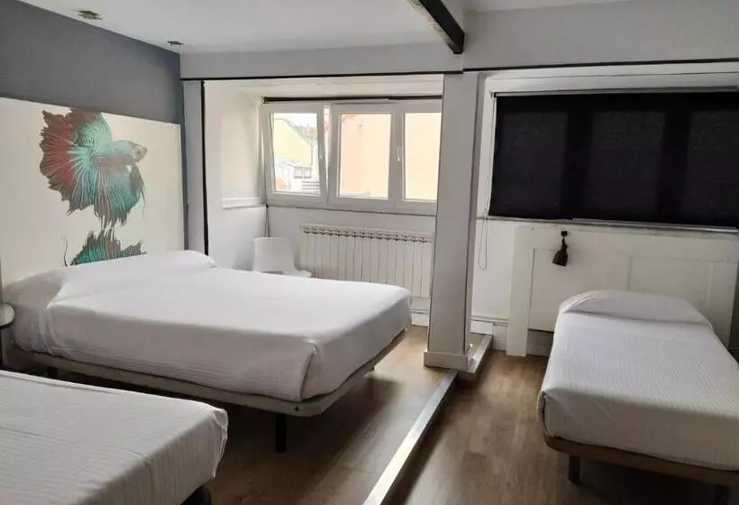 Camera Quadrupla Economy, Hostal Mara
