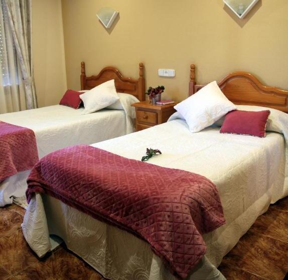 اتاق استاندارد, Hostal Pachin