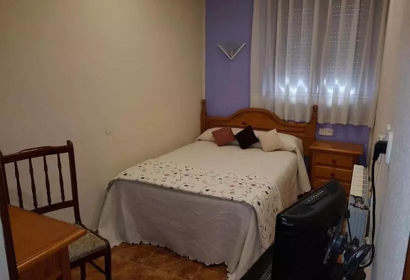 スタンダードシングルルーム, Hostal Pachin