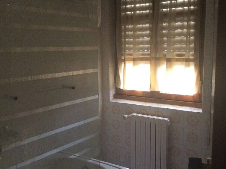 スタンダードルーム, La Bilbaina