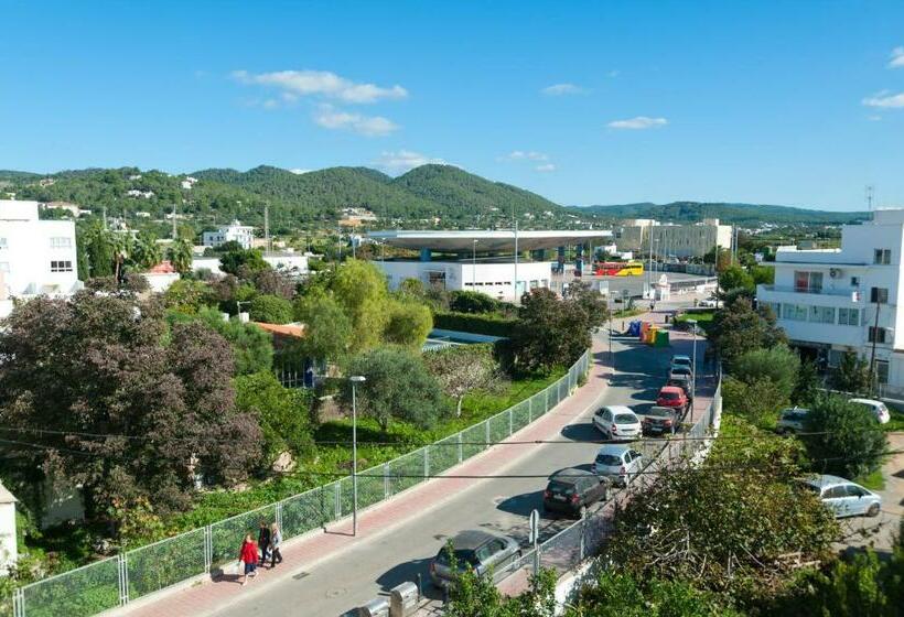 اتاق استاندارد, The Red Hotel Adults Only