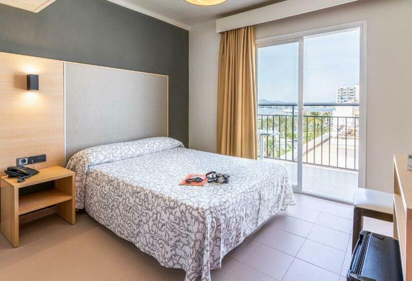 اتاق استاندارد, The Red Hotel Adults Only