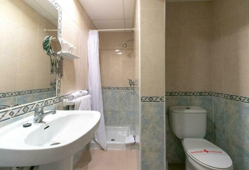 اتاق استاندارد, The Red Hotel Adults Only