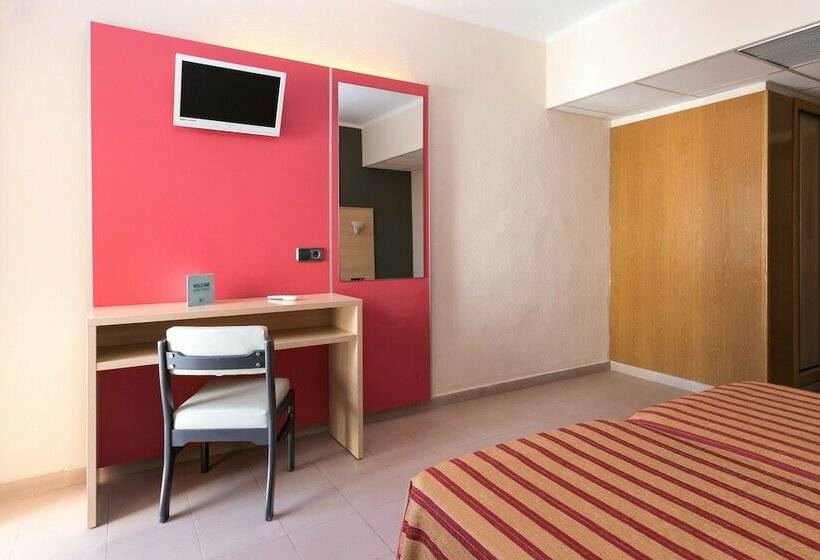 اتاق استاندارد, The Red Hotel Adults Only