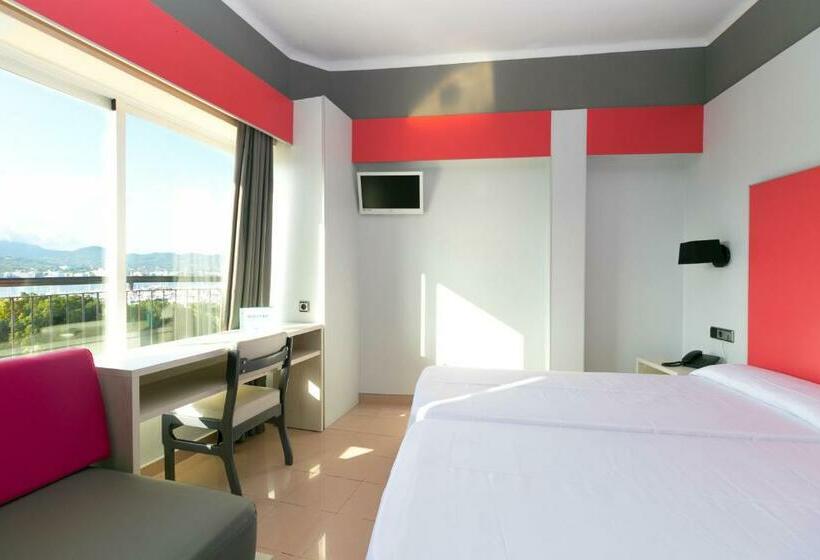 اتاق استاندارد با چشمانداز دریا, The Red Hotel Adults Only