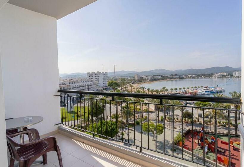 اتاق استاندارد با چشمانداز دریا, The Red Hotel Adults Only