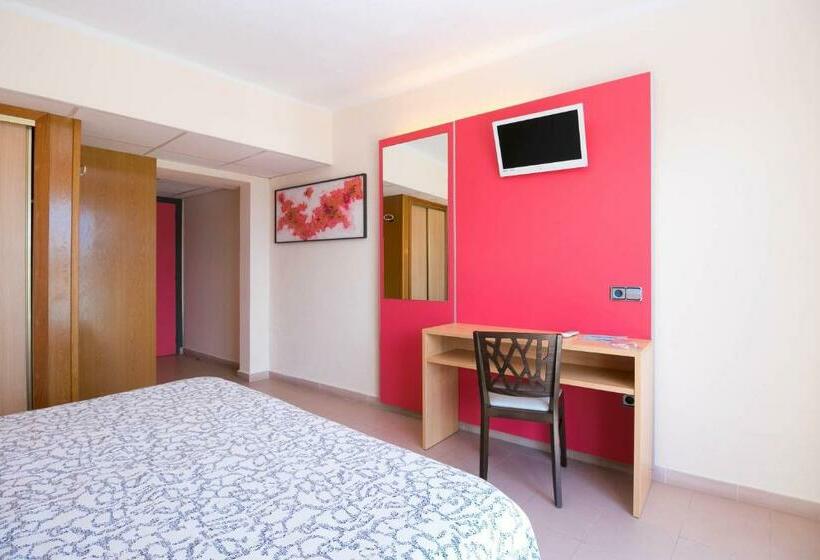 اتاق استاندارد با چشمانداز دریا, The Red Hotel Adults Only