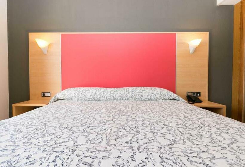 Номер Стандарт Вид на Море, The Red Hotel   Adults Only