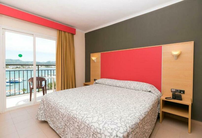 اتاق استاندارد با چشمانداز دریا, The Red Hotel Adults Only