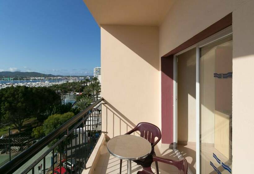 اتاق استاندارد با چشمانداز دریا, The Red Hotel Adults Only