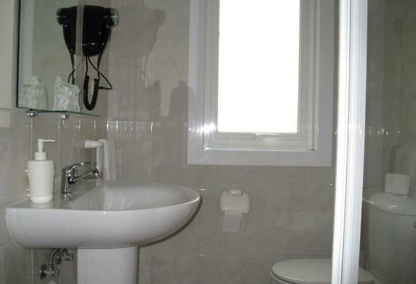 스탠다드 싱글 룸, Hostal Roma