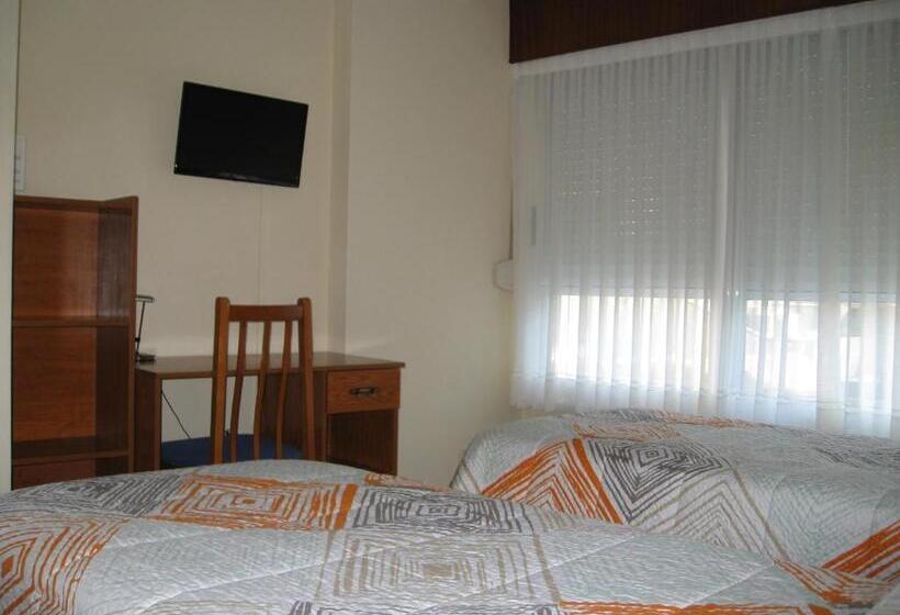 스탠다드 룸, Hostal Roma