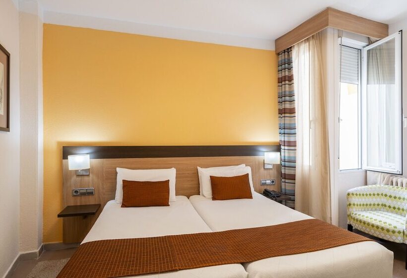 اتاق استاندارد, Hostal Ballesta