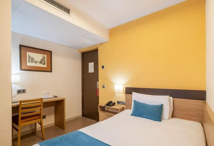 اتاق استاندارد یک نفره, Hostal Ballesta