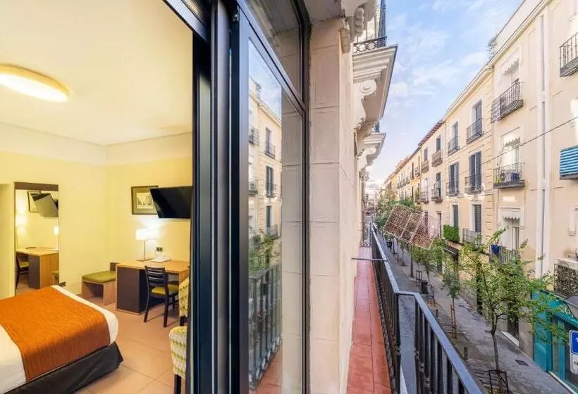 اتاق استاندارد با بالکن, Hostal Ballesta