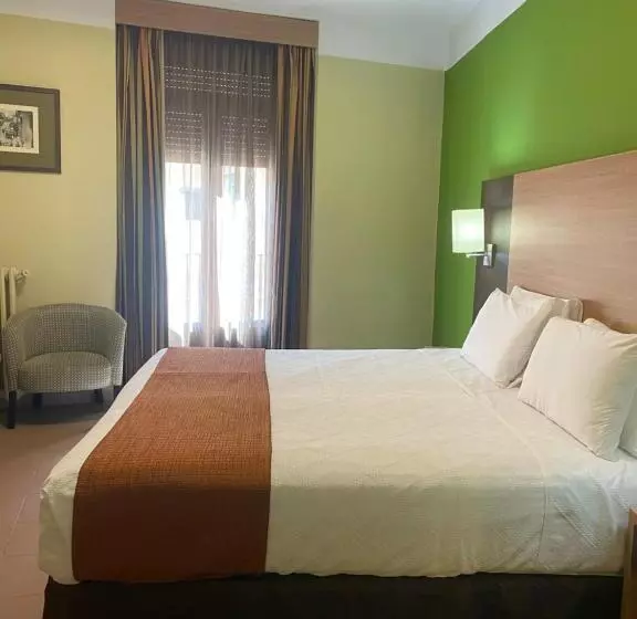 اتاق استاندارد با بالکن, Hostal Ballesta
