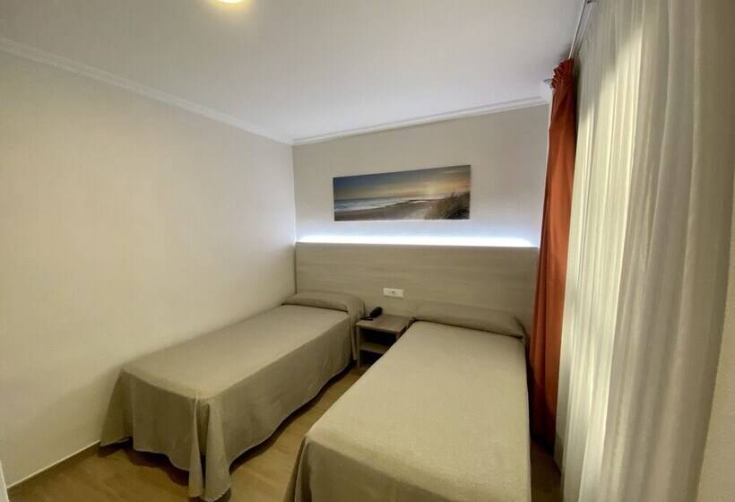 Номер Deluxe, Hostal Pensimar