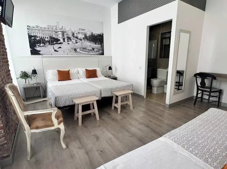 اتاق استاندارد سه نفره, Hostal San Lorenzo