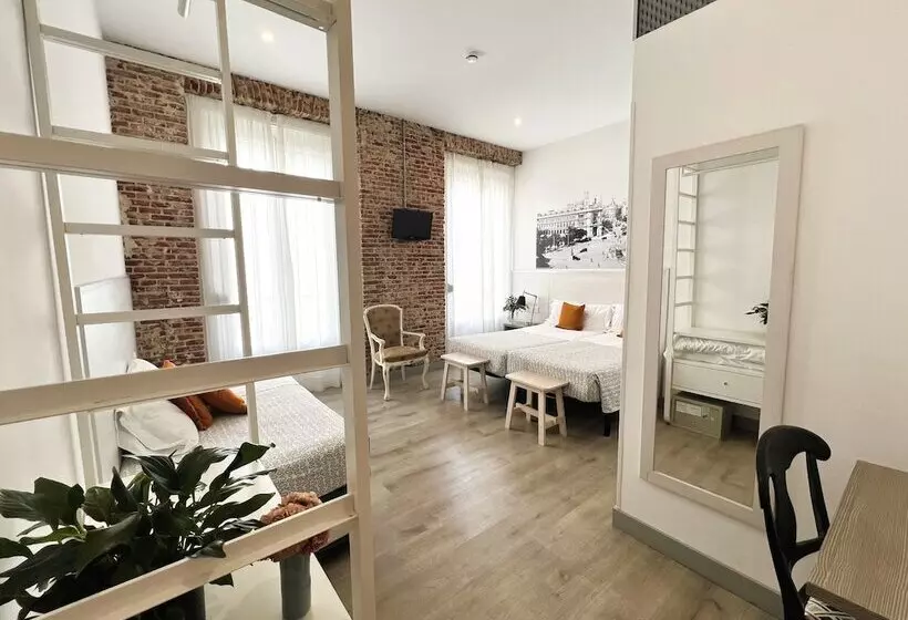 اتاق استاندارد سه نفره, Hostal San Lorenzo