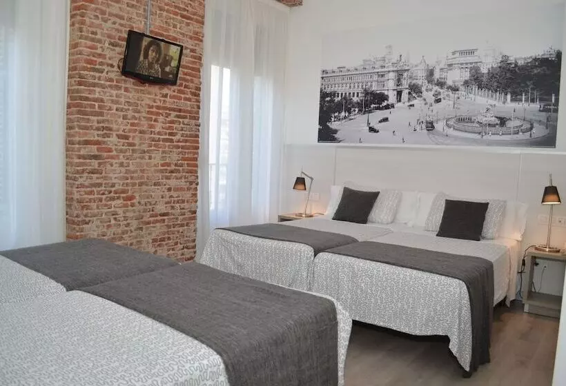 اتاق استاندارد چهار تخته, Hostal San Lorenzo