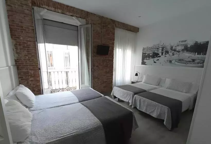 اتاق استاندارد چهار تخته, Hostal San Lorenzo
