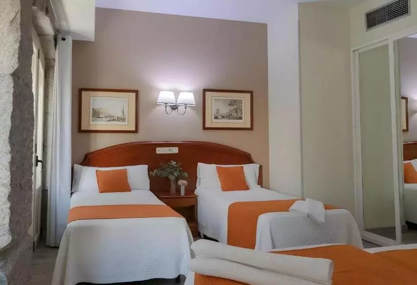 اتاق استاندارد چهار تخته, Hostal San Lorenzo