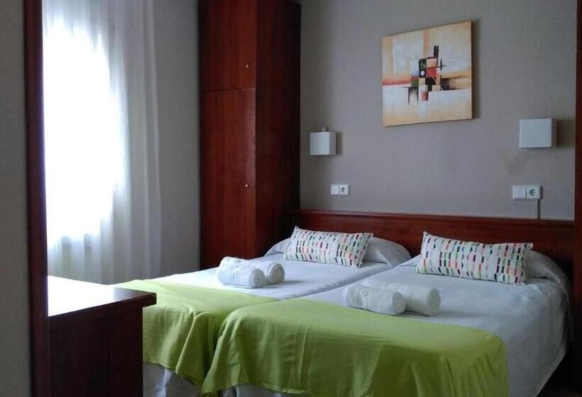 اتاق استاندارد, Hostal Termes