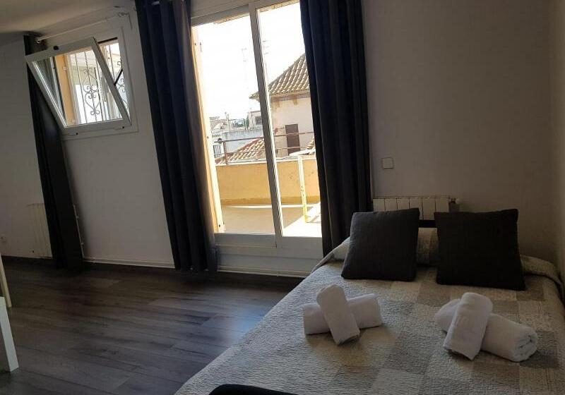 テラス付き１ベッドルームアパートメント, Hostal Termes