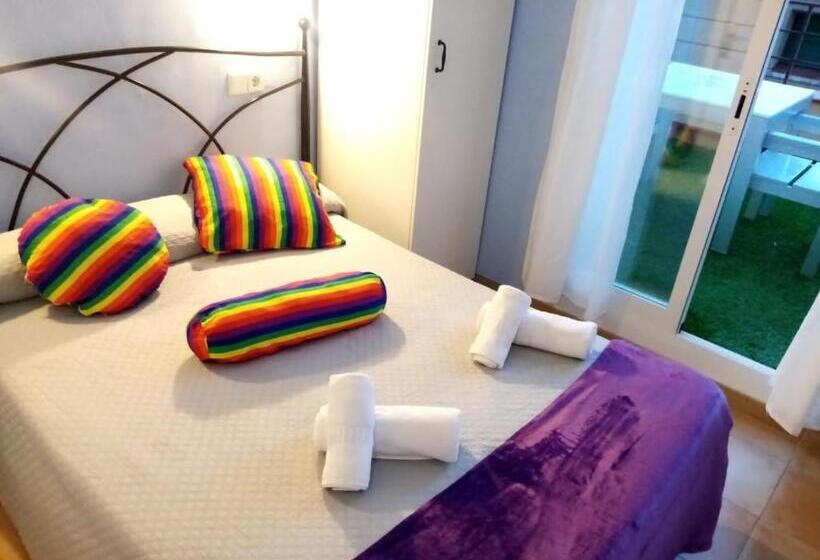 اتاق استاندارد, Hostal Termes