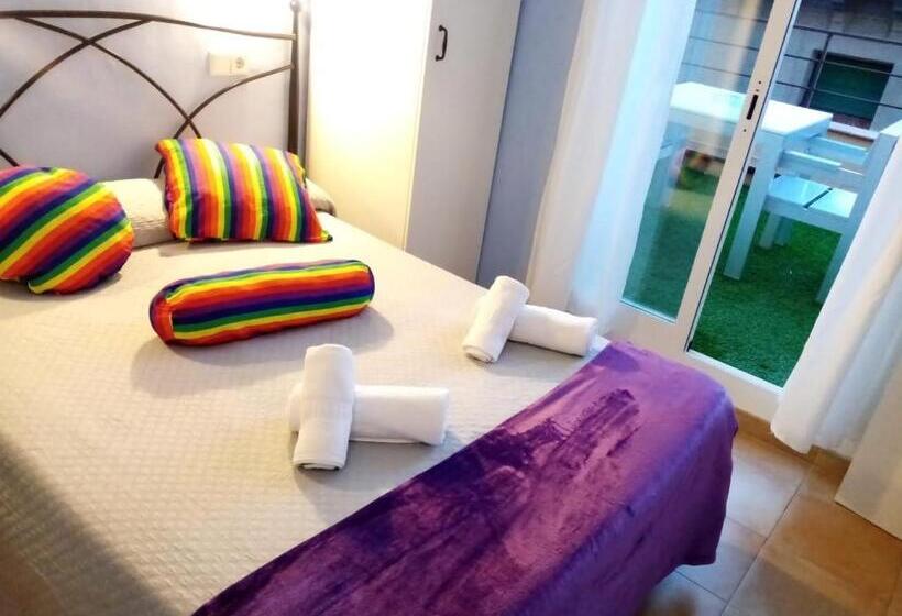스탠다드 룸, Hostal Termes