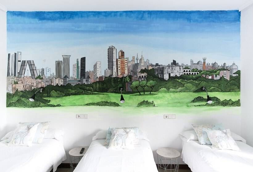 اتاق استاندارد سه نفره, Vázquez De Mella Gran Vía