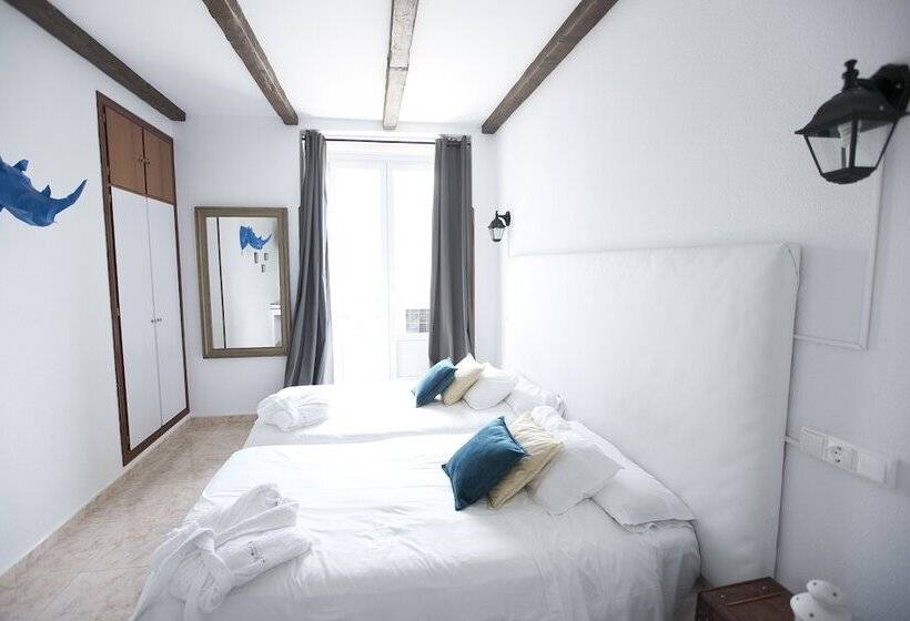 اتاق سوپریور, Vázquez De Mella Gran Vía