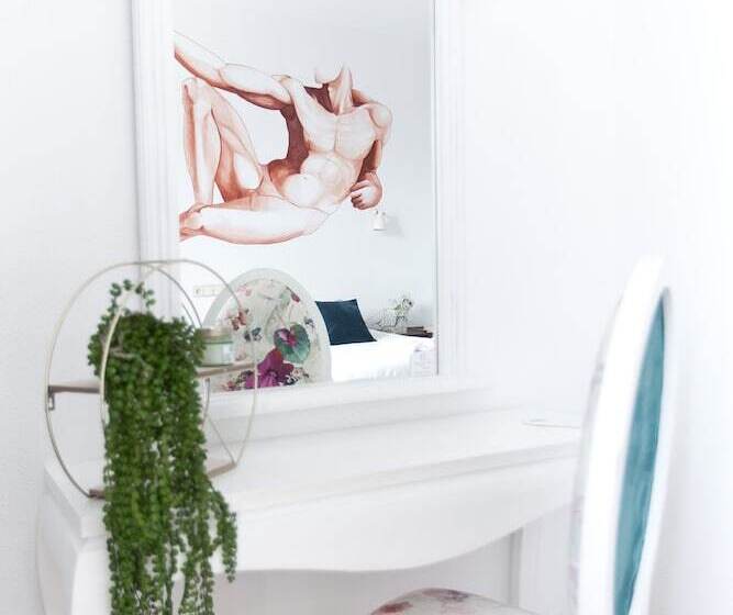 اتاق سوپریور, Vázquez De Mella Gran Vía