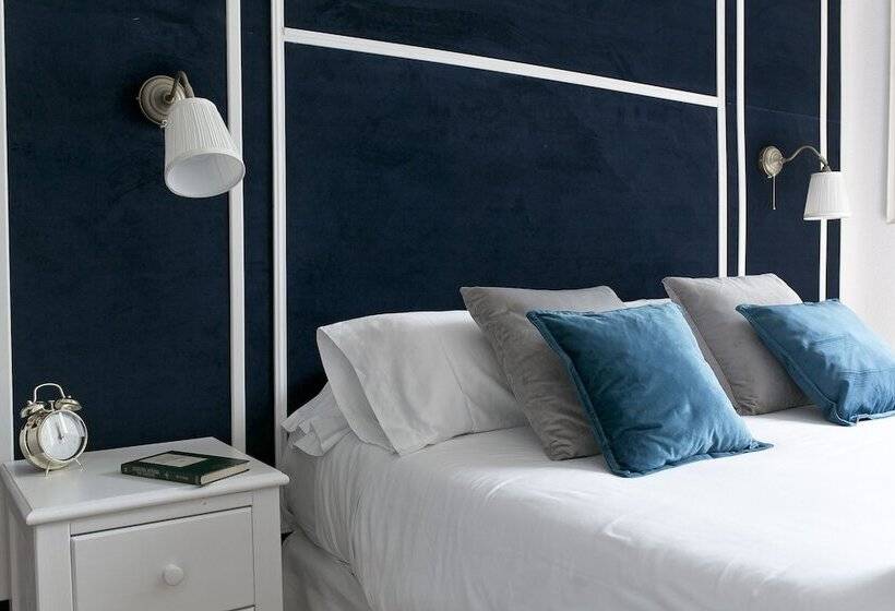 اتاق سوپریور, Vázquez De Mella Gran Vía