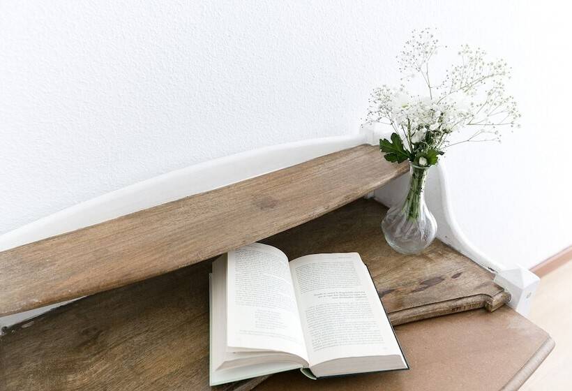 اتاق سوپریور, Vázquez De Mella Gran Vía