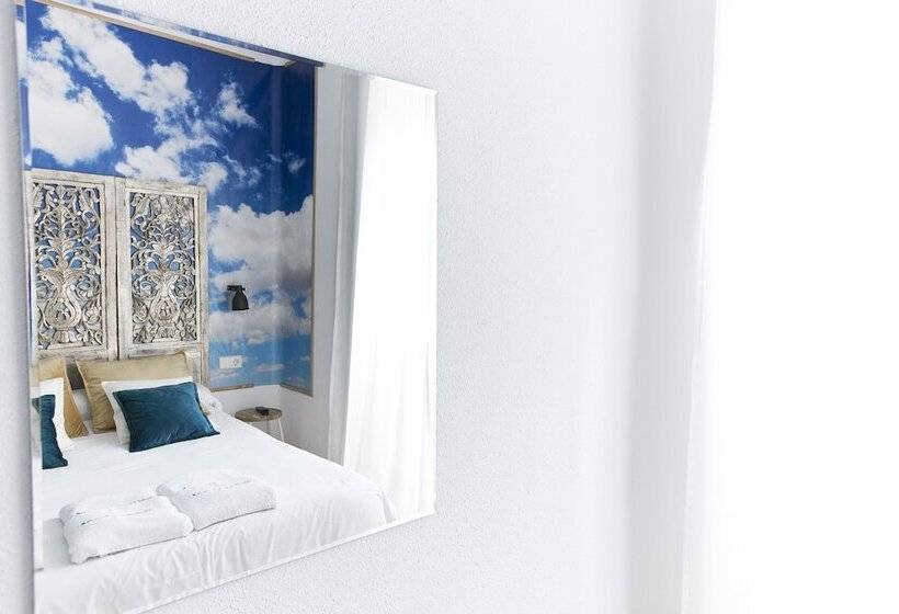 اتاق استاندارد, Vázquez De Mella Gran Vía