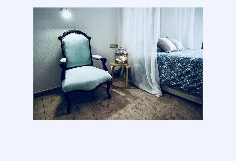 اتاق سوپریور, Vázquez De Mella Gran Vía