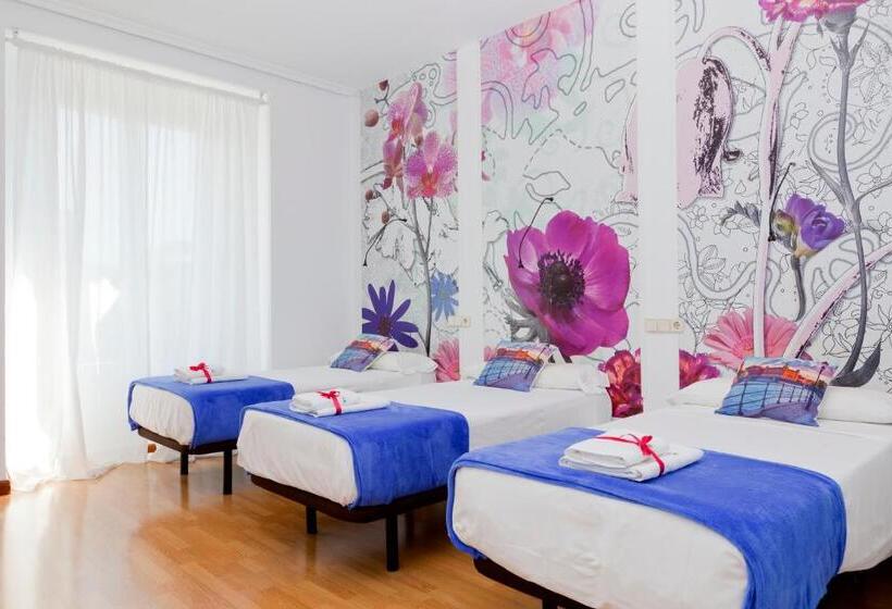 اتاق استاندارد سه نفره, Vázquez De Mella Gran Vía