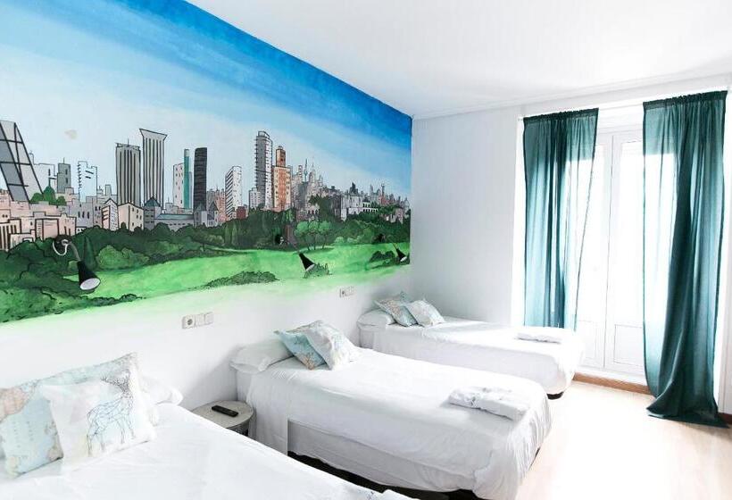 اتاق استاندارد سه نفره, Vázquez De Mella Gran Vía